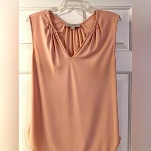 LOFT Neutral  Taupe Top. Size Medium. EUC